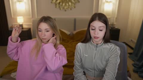 Sweet girls online show from February 4, 2025, 5:45 pm
