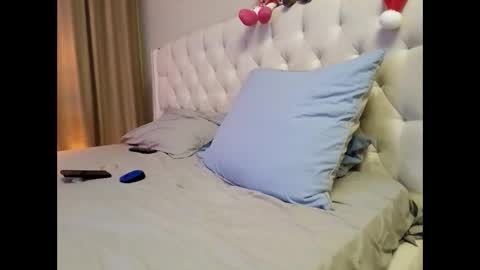 ANABELLOVEE online show from January 13, 2025, 6:59 pm