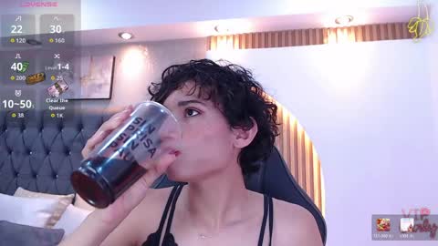 Snapshot of anaciet_evans chatting on June 5, 2026, 6:52 am Anaciet Evans online show from June 5, 2026, 6:52 am