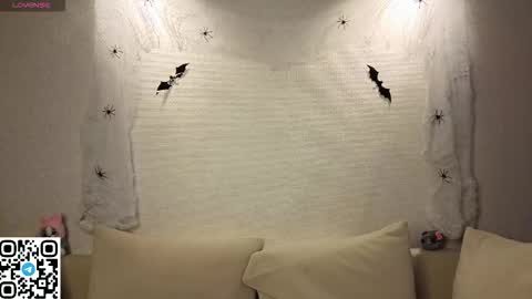 Deya online show from November 3, 2025, 1:08 am