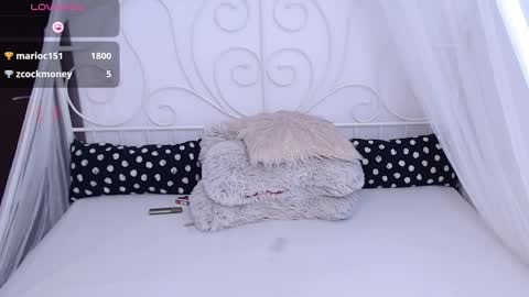 Ana online show from February 14, 2026, 7:10 pm