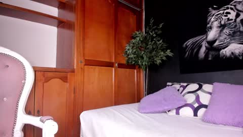 Snapshot of anahi__18 chatting on December 30, 2024, 3:14 am Anahi online show from December 30, 2024, 3:14 am