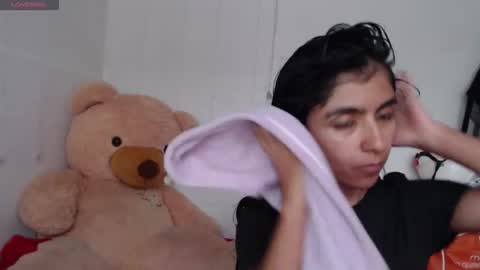 Anahi Browns online show from February 4, 2026, 4:46 pm