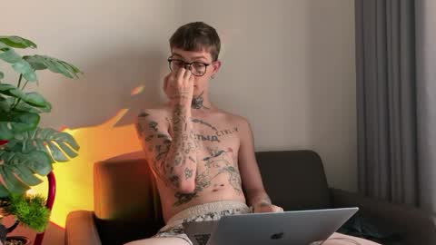 simon online show from April 5, 2026, 11:35 pm