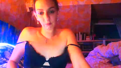 anais2405 online show from October 21, 2025, 10:43 pm