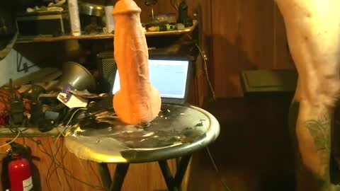 AnalElasticity online show from September 26, 2025, 1:48 pm