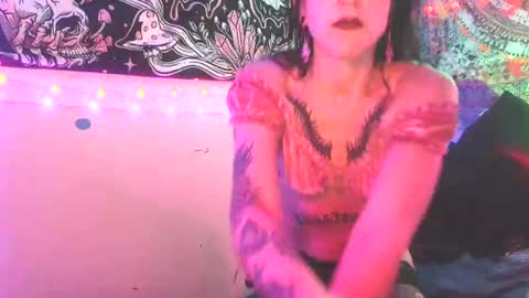 AnaLove online show from April 14, 2026, 10:10 am