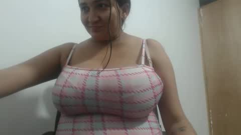 analy_hot online show from October 3, 2025, 11:46 pm