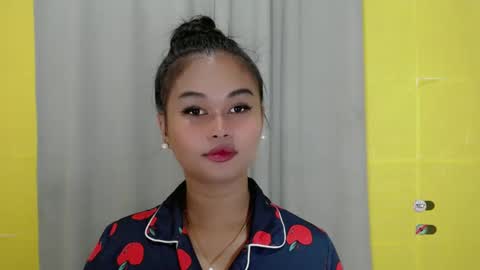 Snapshot of anaruru_ chatting on January 14, 2025, 5:45 pm ANA online show from January 14, 2025, 5:45 pm