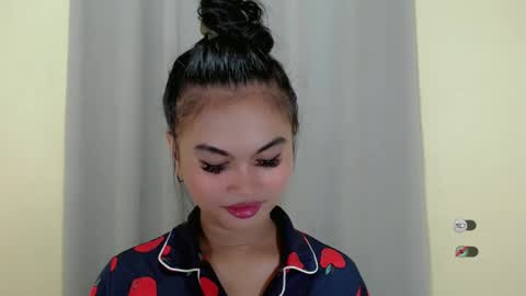 Snapshot of anaruru_ chatting on January 25, 2025, 8:42 pm ANA online show from January 25, 2025, 8:42 pm