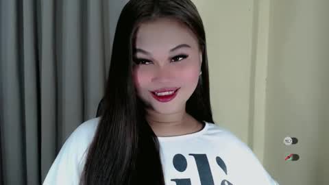 Snapshot of anaruru_ chatting on October 14, 2025, 6:58 am ANA online show from October 14, 2025, 6:58 am