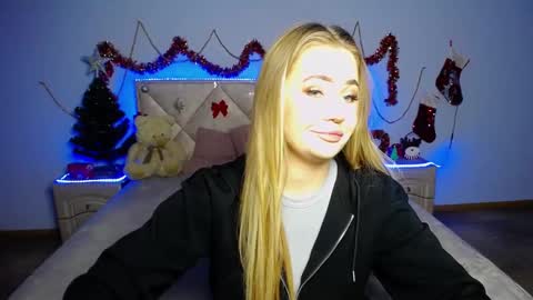 anastacyyellig online show from January 7, 2025, 4:50 am