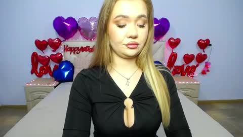 anastacyyellig online show from February 11, 2025, 12:16 pm