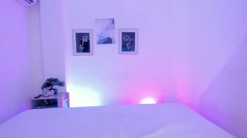 Ana online show from March 19, 2026, 7:51 pm