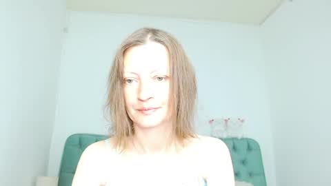 Snapshot of anastasia_skyy chatting on May 28, 2026, 10:18 pm Stacy online show from May 28, 2026, 10:18 pm