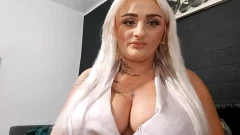 AnastasiaAmore online show from July 5, 2026, 8:16 pm