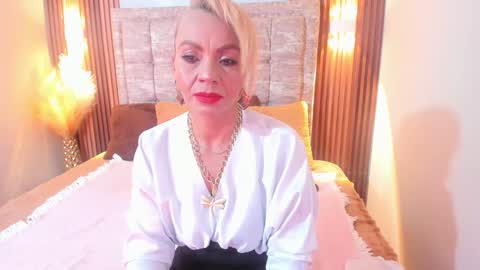 Snapshot of anastasiataylor_ chatting on December 13, 2024, 3:05 am Ana 3 online show from December 13, 2024, 3:05 am