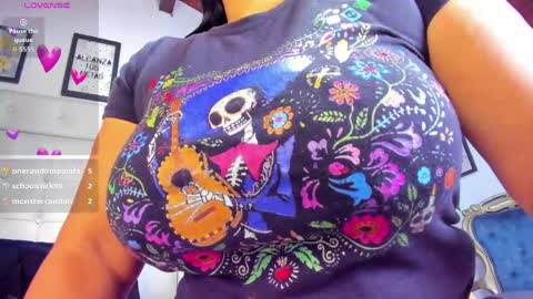 anastassia_29 online show from April 29, 2026, 10:41 am