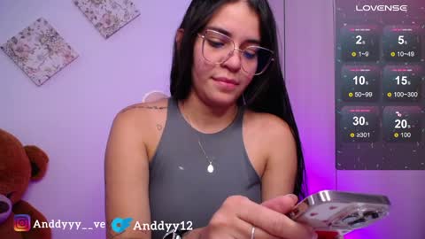 Snapshot of anddyyy___ chatting on April 9, 2026, 4:56 pm Andy online show from April 9, 2026, 4:56 pm