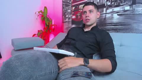 ANDER online show from February 15, 2025, 2:55 pm