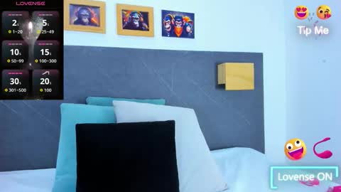 Andrea online show from February 12, 2026, 12:33 pm