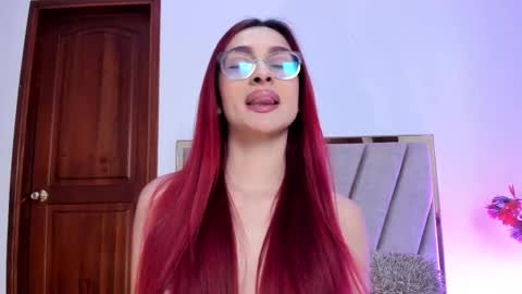 Andra Cyrus online show from September 12, 2025, 11:43 am