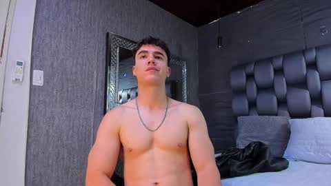 Snapshot of andre_parker chatting on December 23, 2024, 11:28 pm Andre Parker online show from December 23, 2024, 11:28 pm