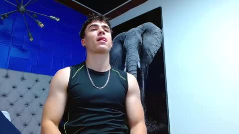 Snapshot of andre_parker chatting on January 8, 2025, 9:55 pm Andre Parker online show from January 8, 2025, 9:55 pm