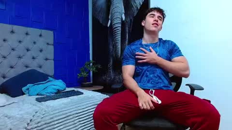 Snapshot of andre_parker chatting on January 16, 2025, 10:12 pm Andre Parker online show from January 16, 2025, 10:12 pm