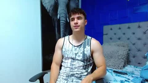 Snapshot of andre_parker chatting on March 12, 2025, 11:12 pm Andre Parker online show from March 12, 2025, 11:12 pm