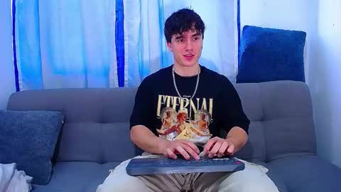 Snapshot of andre_parker chatting on September 19, 2025, 8:20 pm Andre Parker online show from September 19, 2025, 8:20 pm