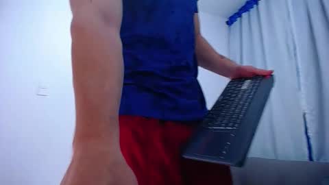 Snapshot of andre_parker chatting on November 7, 2025, 12:54 am Andre Parker online show from November 7, 2025, 12:54 am