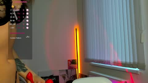 andrea__bass online show from April 7, 2026, 3:23 pm