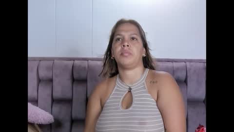Andrea bigtits69 online show from September 29, 2025, 1:16 pm