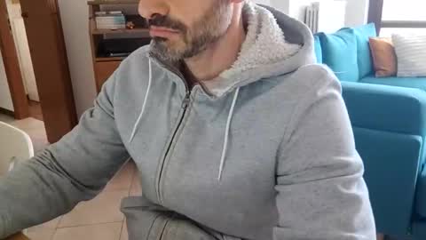 andrea_feetlover online show from March 28, 2026, 9:42 am