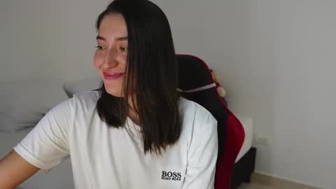 Andrea online show from February 2, 2026, 6:28 pm