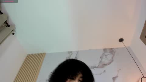 Andrea online show from April 28, 2026, 2:27 am