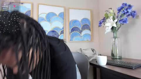 Andrea Zoelins online show from November 9, 2025, 1:42 pm