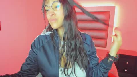 Snapshot of andreabrunet chatting on November 14, 2025, 12:37 pm andreabrunet online show from November 14, 2025, 12:37 pm