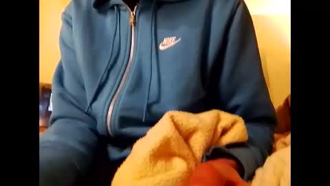 andreai1988 online show from April 16, 2026, 2:12 am