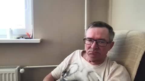 Snapshot of andreass60 chatting on February 20, 2025, 7:12 am andreass60 online show from February 20, 2025, 7:12 am