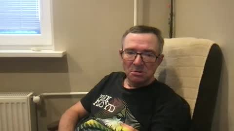 Snapshot of andreass60 chatting on November 24, 2025, 6:24 am andreass60 online show from November 24, 2025, 6:24 am