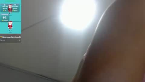 Andreina  online show from December 21, 2024, 11:45 pm