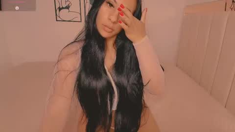 Snapshot of andreita__bustamante chatting on March 4, 2025, 1:55 am andreita__bustamante online show from March 4, 2025, 1:55 am