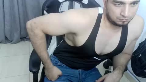 andres180950734 online show from February 13, 2026, 11:34 pm