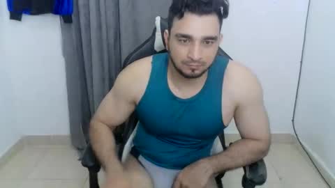andres180950734 online show from May 9, 2026, 1:00 am