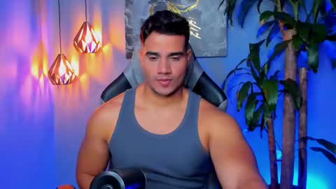 Andres online show from November 12, 2025, 4:02 am