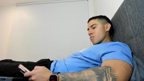 onlyfanscallmegotter online show from February 20, 2026, 3:03 am