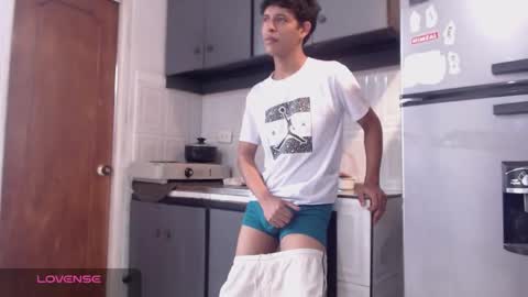 Snapshot of andressdean chatting on September 24, 2025, 7:06 pm Andres Dean online show from September 24, 2025, 7:06 pm