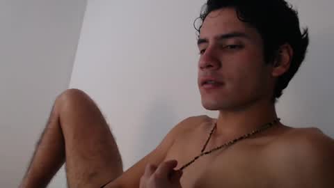 Snapshot of andrestorres0 chatting on December 9, 2024, 4:01 am Andres Torres online show from December 9, 2024, 4:01 am
